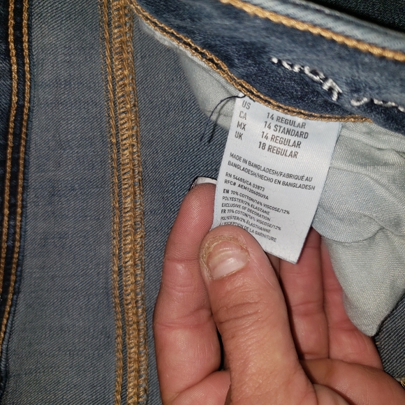 Jeans - Picture 3 of 4